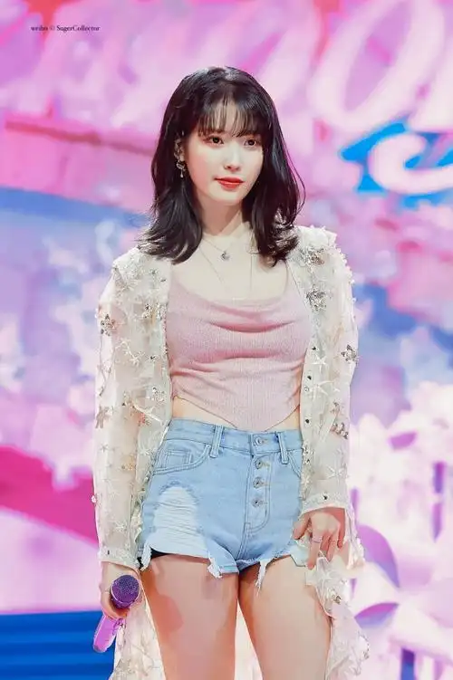 iu李知恩这个舞台太美了