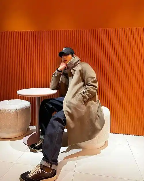 「身高比例超好」韩剧男星_赵寅成_身材_西装