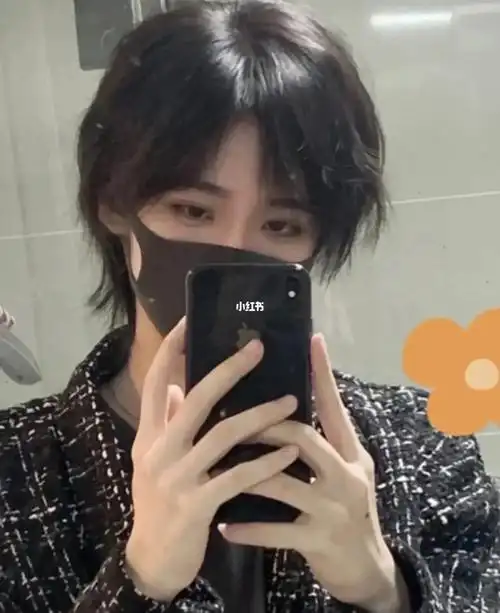 96这款发型比较偏高层次特别适合头顶扁塌发量稀少的女孩子鲻鱼头