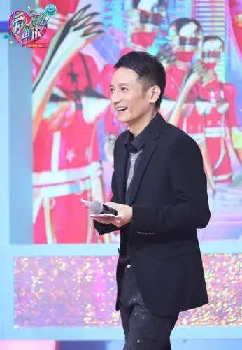 李维嘉爱in思谈节目主持写真