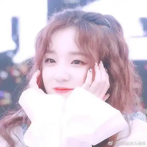 蔡徐坤先不,我还想玩玩 justin黄明昊我才不要,等会儿老婆都玩没了