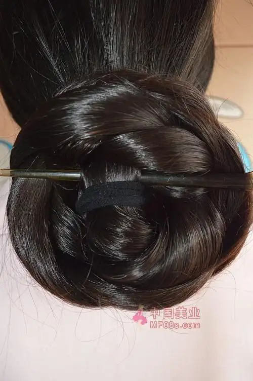 用100%姑娘长发做成的的真人发套(4)