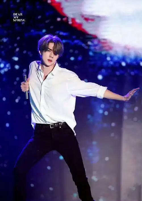 吴世勋#        特别唯美的神级舞台0761人鱼的眼泪0361银发