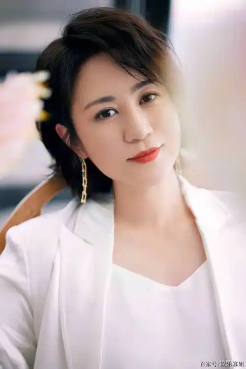 马丽透露曾经有身材焦虑,自曝自己孕期最重时将近190斤