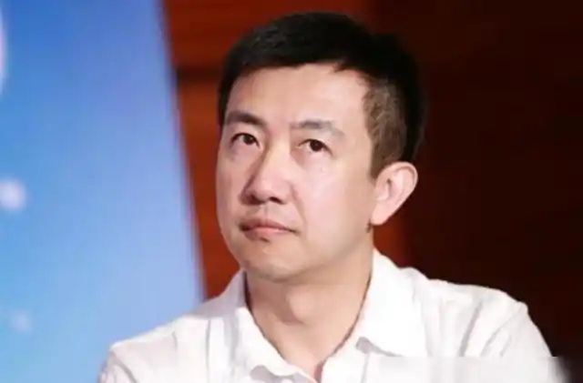 2010年,李小冉被孙东海用az针头抵喉,李小冉吓尿:求你放过我|江疏影