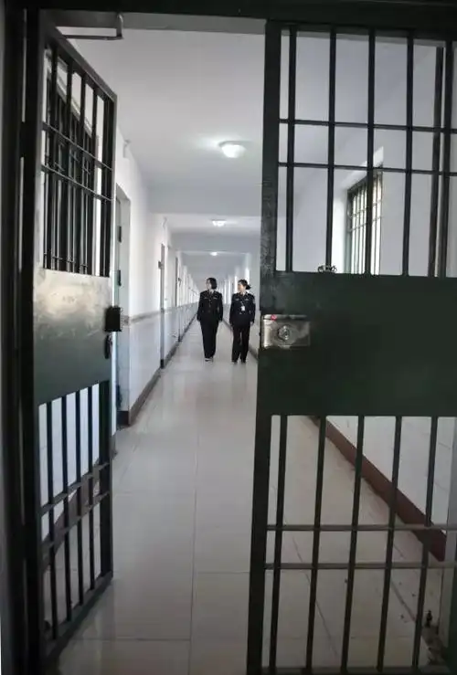 有这样一群女性记者带你走进邢台第一看守所女子监区