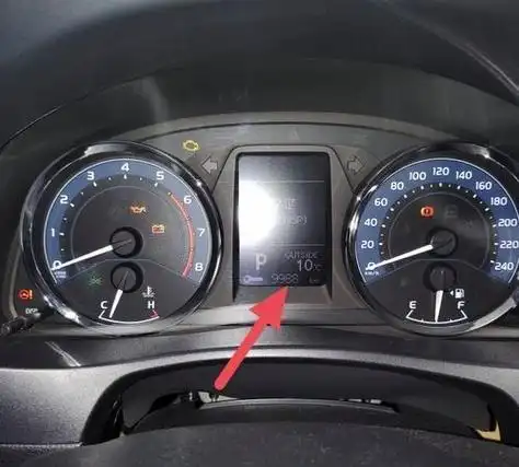 2017卡罗拉水温表正常位置 2017款卡罗拉水温表怎么看