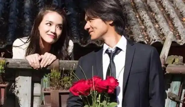 炸裂了!48岁舒淇办结婚纪念日,现场鲜花簇拥超浪漫,照片全曝光