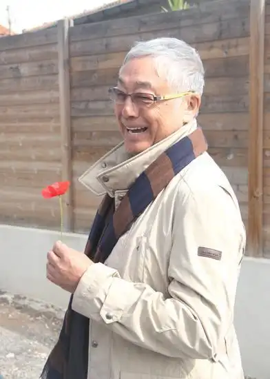 刘烨调侃梵高"画工差" 曾江跳舞卖萌形象反转