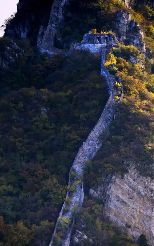 巍巍箭扣长城,险峻风光独美