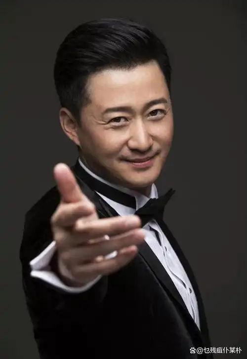 无美颜的镜头下明星堪比照妖镜黄晓明发胖刘德华扛住了