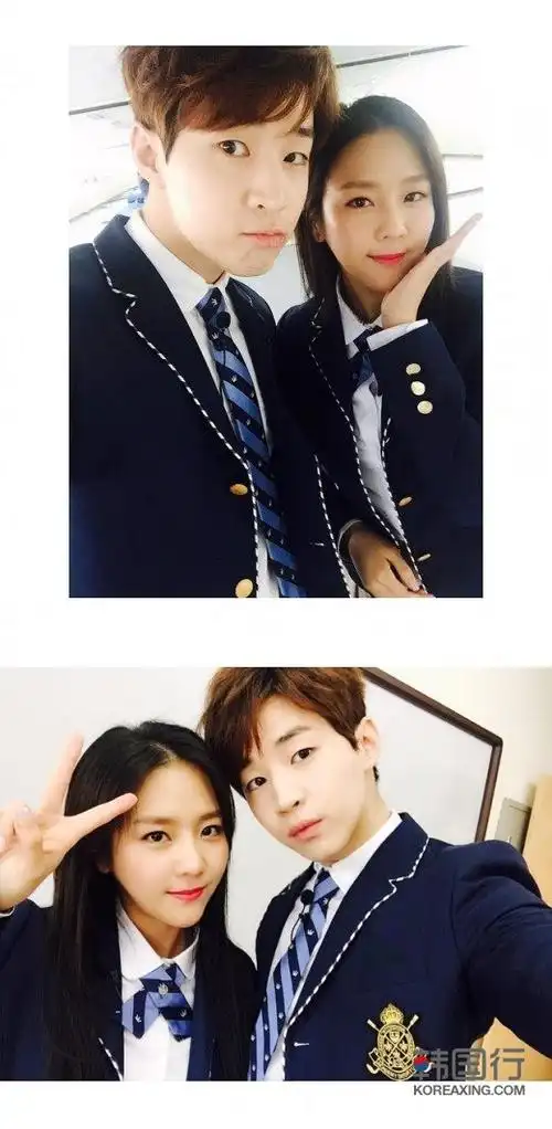 henry晒出与艺媛的合影