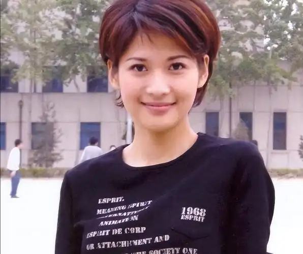 中央2台财经节目主持人(央视天下财经主持人) - 创未来