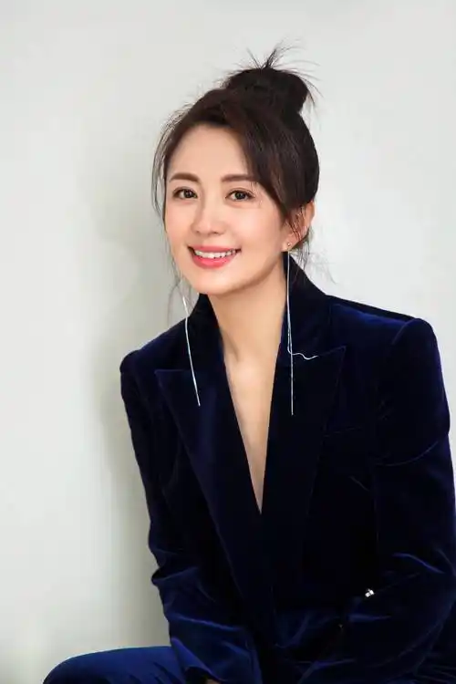 著名演员杨童舒:长得漂亮戏也好,为人低调不张扬,追求平淡生活_傅善祥