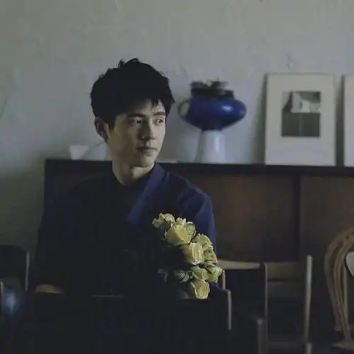 crush微信qq换了刘昊然头像