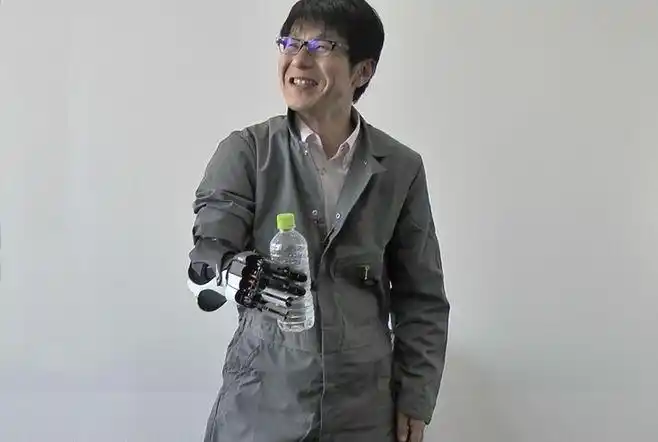 handiii智能义肢手臂