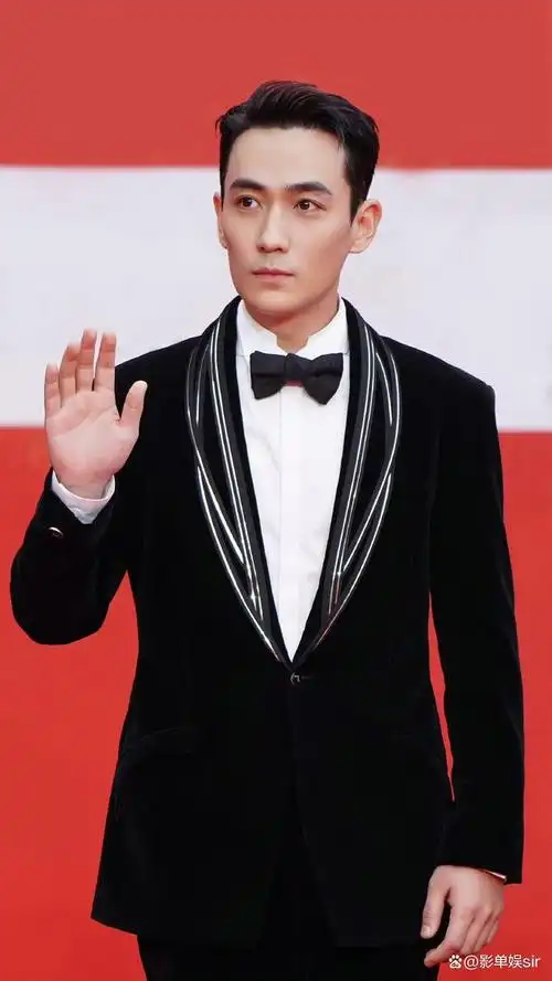 朱一龙从《消失的你》到《河边的错误》如何塑造不同的角色?