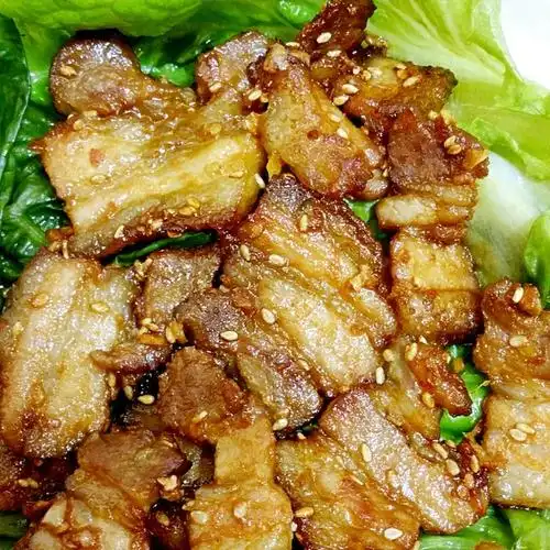 萌萌是口苗做的韩式烤五花肉