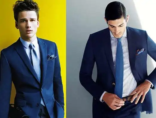 蓝色西装配衬衫展现出你独有的腔调