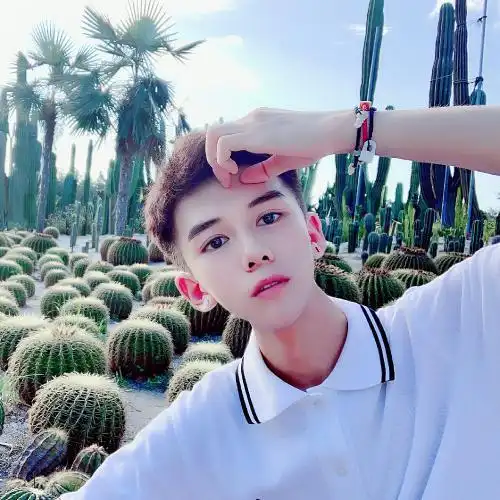 帅哥头像生活照多张照片好运会与你不期而遇