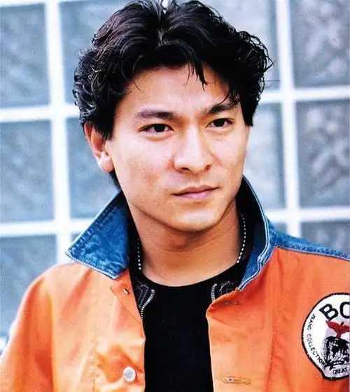 刘德华发视频庆祝自己60岁生日大寿