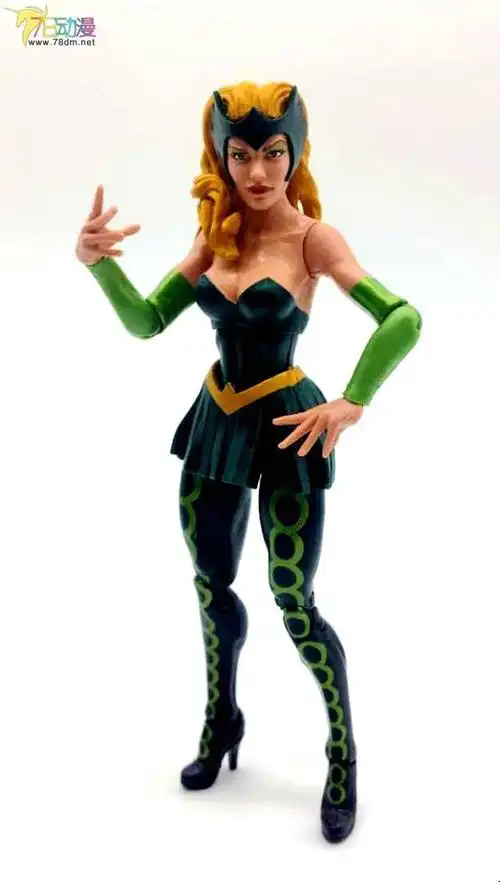 魅惑女巫 (3).jpg