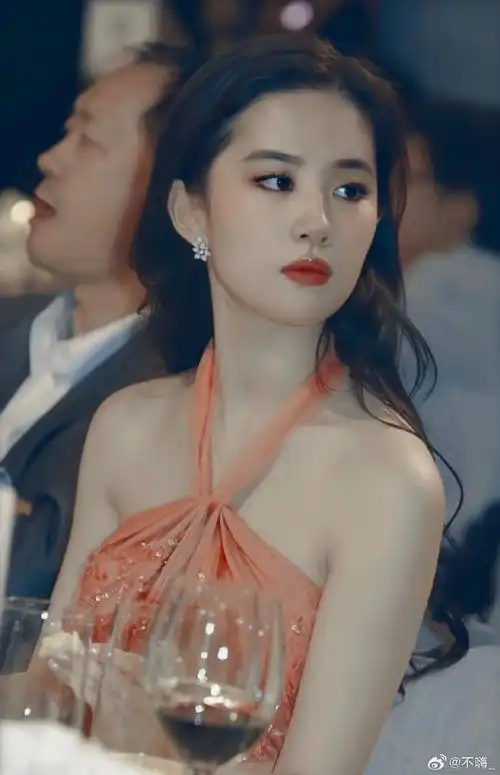 刘亦菲什么时候来我们学校拍戏