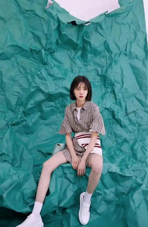 李溪芮的大长腿可以说是无人能及