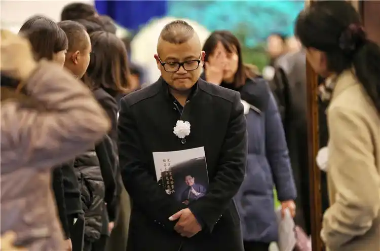 著名相声表演艺术家常贵田遗体告别仪式在八宝山举行