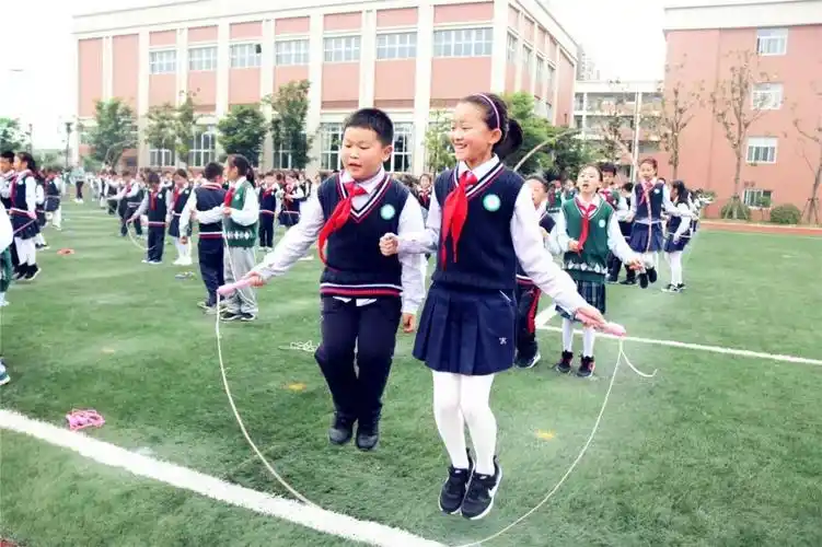 聚焦雨花我运动我健康我快乐记2019年雨花台区小学大课间评比活动