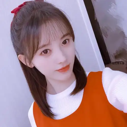 鞠婧祎头像-(精修)抱图点赞评论o