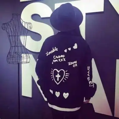 qq头像女生背影唯美小清新淡雅2020 努力与自由五五分