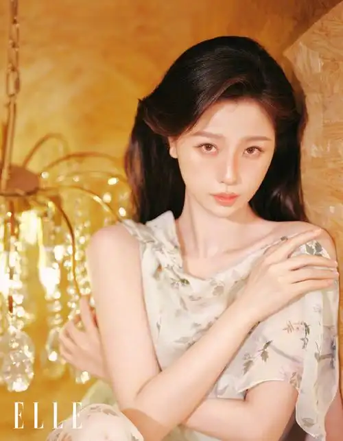 虞书欣elle春日慵懒大片##虞书欣elle油画少女大片