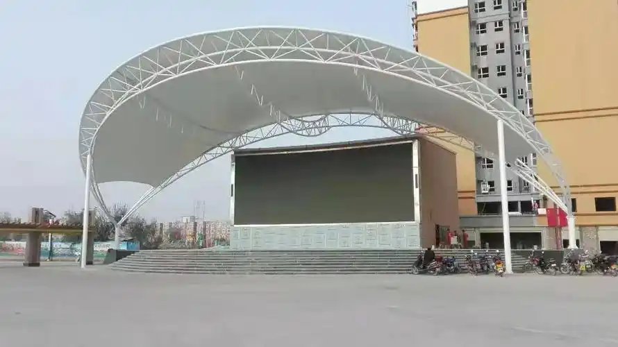 广场舞台雨棚膜结构_舞台膜结构遮阳棚_新疆华泰景艺膜结构公司