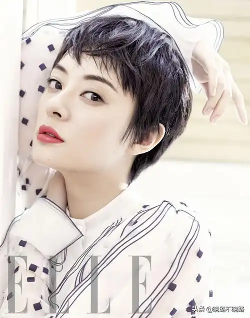 奔四奔五的女人,尽量别留长卷发,显老!试试这3种短发,真减龄