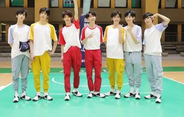 时代少年团成现代"葫芦娃",七人各具特色,超tfboys指日可待
