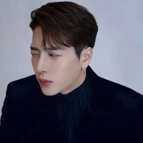 微信头像王嘉尔