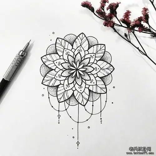 线条点刺梵花纹身手稿