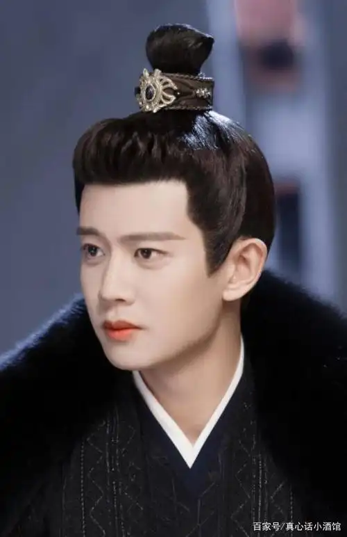 任嘉伦,娱乐圈中家庭事业双丰收的男人