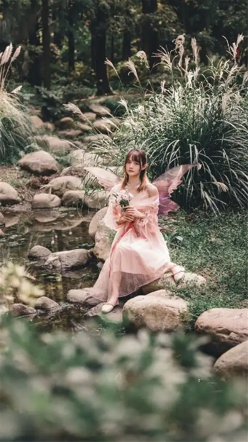 唯美森林精灵美女高清手机壁纸