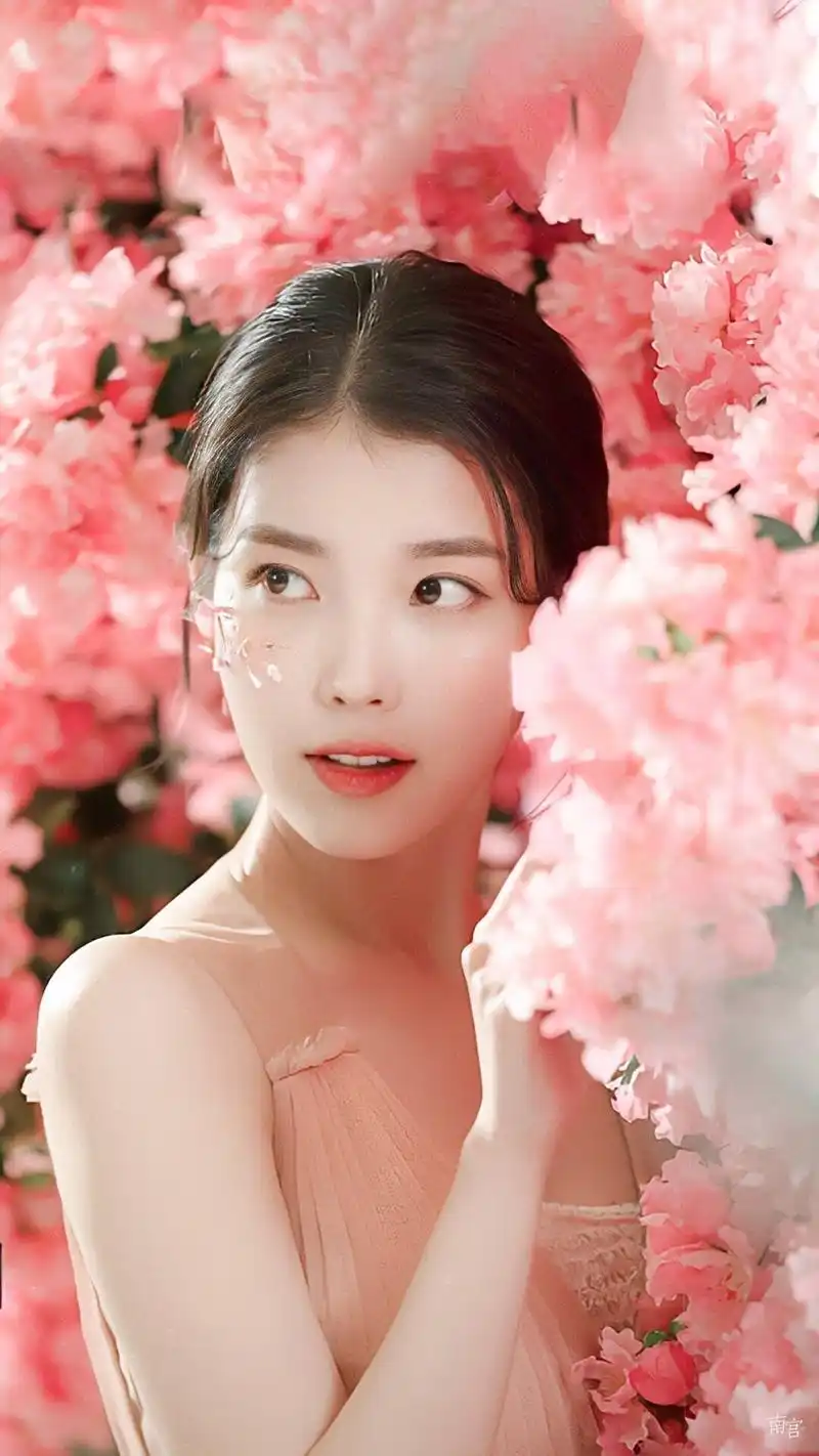 女神iu李知恩图集