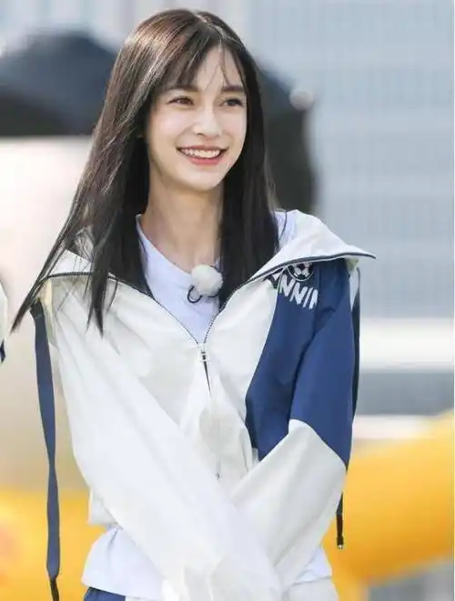 疑杨颖蔡徐坤将退出《奔跑吧》,新人加入惹争议_嘉宾_郑恺_节目