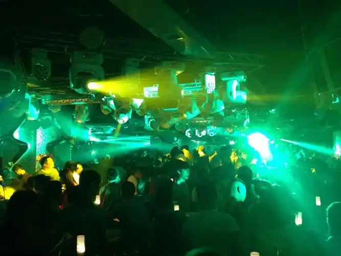 湖南水木年华酒吧