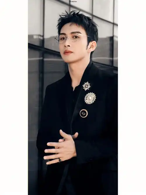 两个人的小森林张彬彬好贴庄教授06