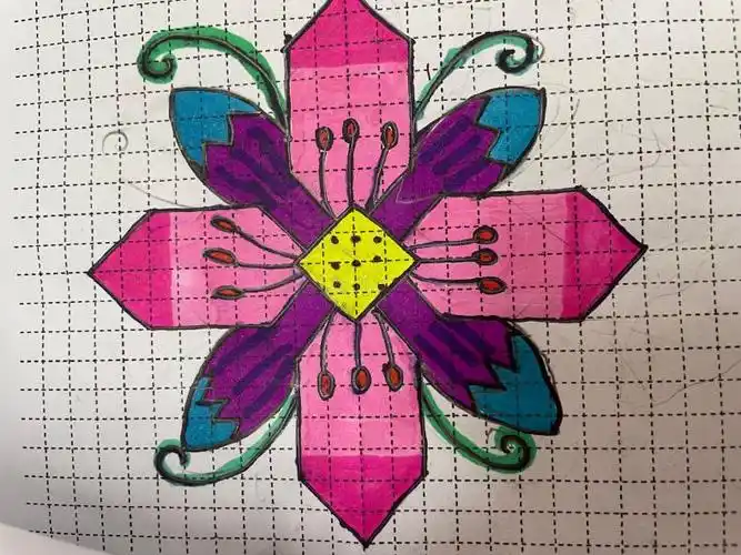 创意轴对称图形感知数学美