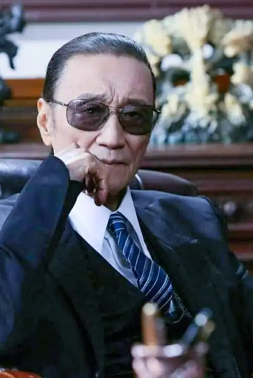 86岁谢贤被传病重后首度现身