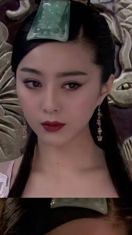 妲己同台,有人媚骨天成,有人来凑数,还有的像中年妇女_的苏_张馨予