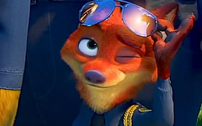 【疯狂动物城】穿制服的狐尼克!简直不要太可了,抱走!