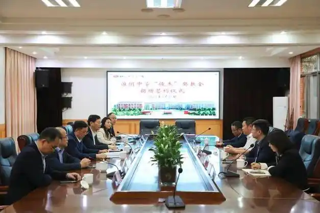 赤子之情 心系母校 | 省淮中举行"俊杰"奖教金捐赠