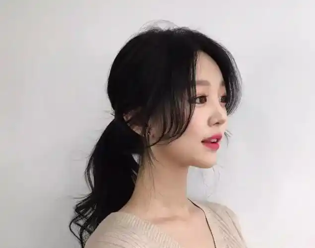 都说八字刘海特别好看什么样的八字刘海最好看